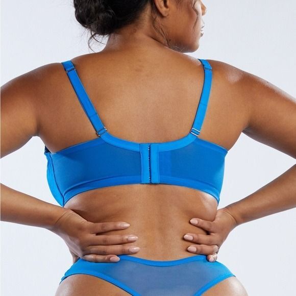 Savage Fenty Unlined Leopard Print Bra Blue 40D - Picture 2 of 9